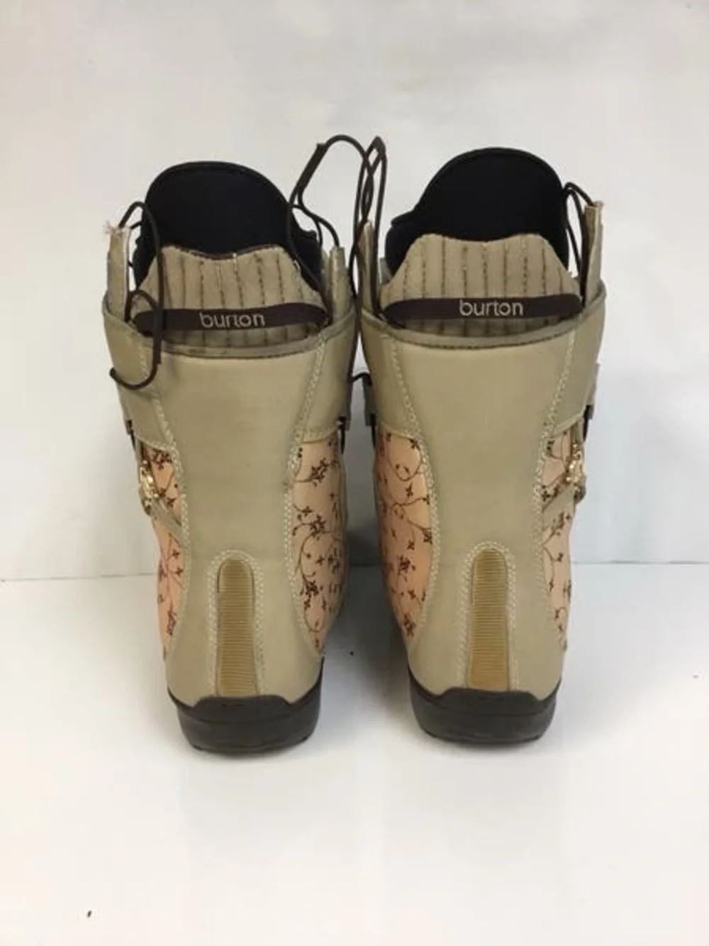 Burton Emerald Snowboard Boots Girls Size 4 Tan LaceUp Winter Snowboarding Boots